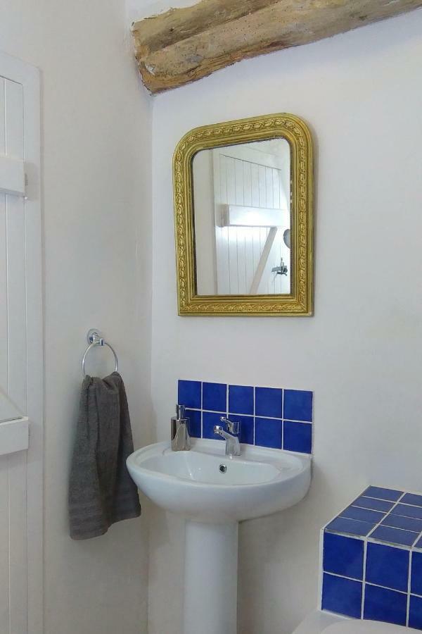 Le Douitel Bed & Breakfast Roncey Luaran gambar